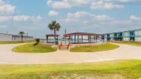 Crystal Palace Resort