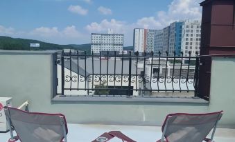 TreehouseUnseo GuestHouse