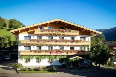 Hotel Pension Pinzgauer Hof Maria Alm