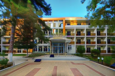 Hotel Central Отели в г. 