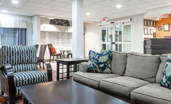 Microtel Inn & Suites by Wyndham Hoover/Birmingham