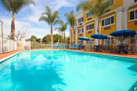 Hotel Marguerite Anaheim/Garden Grove, Trademark Collection