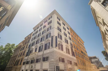 Hotel 77 Seventy-Seven - Maison d'Art Collection