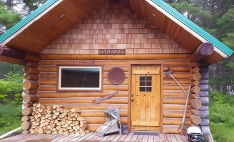 Alaska Creekside Cabins in Seward