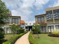 Luwansa Beach Hotel