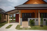 Juntima Boutique Hotel Các khách sạn gần Suwanmas Mongkol Temple