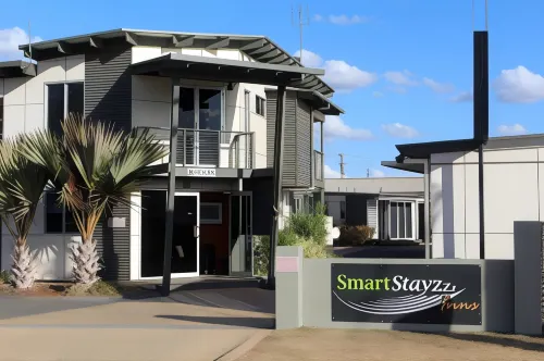 Smart Stayzzz Inns Hotels in Clermont