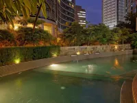 Avant Serviced Suites - Personal Concierge - Pools