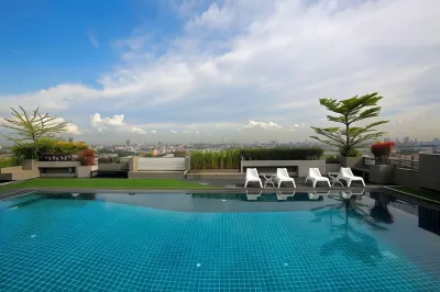 Bangkok Inter Place Hotel dekat Huamark Indoor Stadium
