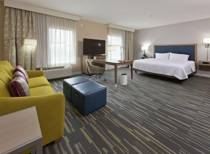 Hampton Inn & Suites Seattle/Redmond