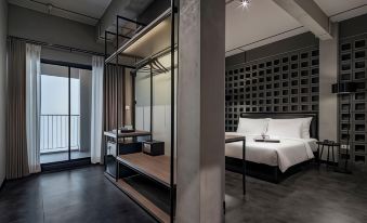 6. 더 엑스 캐피탈..
