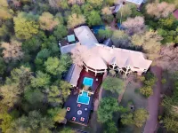 Crocodile Kruger Safari Lodge Hotels in Marloth Park