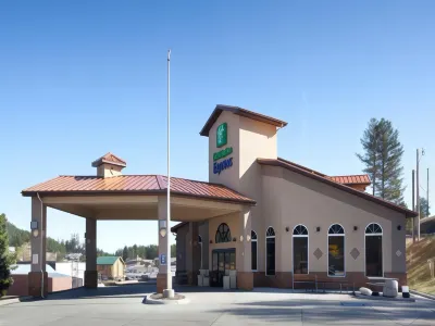 AmericInn by Wyndham Hill City Mt Rushmore Hotels near Black Hills National Forest