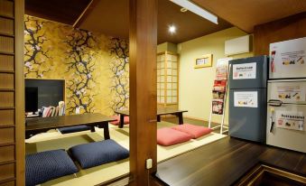 Osaka Guesthouse Sakura