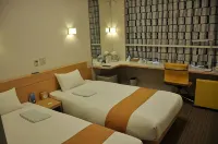Smile Hotel Matsuyama Hôtels à : Matsuyama