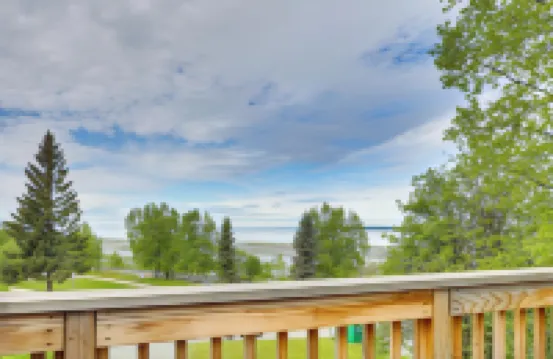 Modern Anchorage Getaway, Steps from Coastal Trail