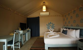 The Fern Seaside Luxurious Tent Resort Diu
