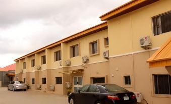 House 9 Apartments - Housity