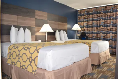 Baymont by Wyndham Addison Hotels in Addison
