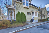 Charming Saco Apartment about 4 Mi to the Beach!