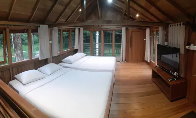 Villa Omahe Dewe by Da- Hee Hotel dekat Gereja Katolik Kayuwangi