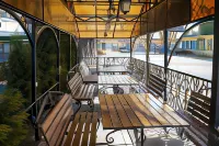 Viktoriya Hotel