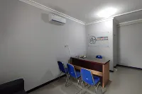 RedDoorz Syariah Near Alun Alun Purwokerto 2