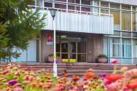 Molodezhnaya Hotel Hotel dekat Omsk Velotrek