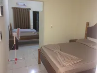 Pensao Motel Sodade Hotels in Сан-Филип