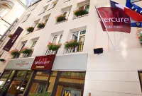 Hôtel Mercure Paris Gare de l'Est Magenta Hotel dekat Square Alban Satragne