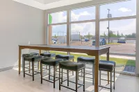 HomeTowne Studios Tampa - Airport Các khách sạn ở Citrus Park