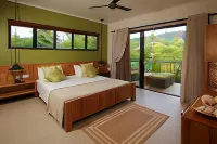Le Repaire - Boutique Hotel & Restaurant - 4-Star