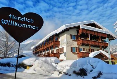 Hotel Krone Tirol Hotels in Lechaschau