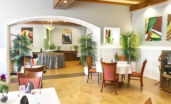 L'Embleme - Boutique Hotel