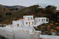 Pnoes Skyros Hotels near Molos beach