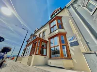 Gwesty Guest House Hotels in Aberystwyth