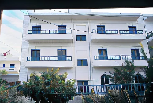 Friday Hotel - 2-Star