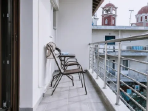 Crystal Studios Hotels in Aristotelis