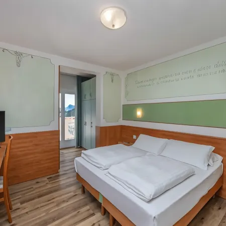Hotel Londra Slow Living Molveno