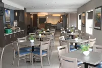 Days Inn & Suites by Wyndham Yorkton - petit déjeuner