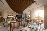 Cosmopolitan Hotel & Spa - balcony