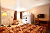 Blue Bell Inn Hotels in Fort Nelson