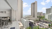 Pacific Monarch Hotel - Ocean View