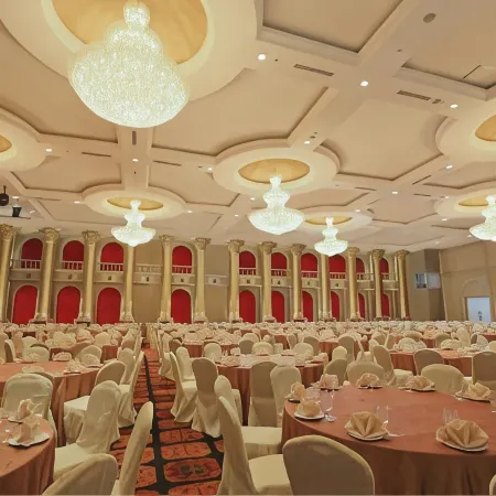 Harmoni One Convention Hotel and Service Apartments