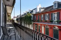 Chateau Hotel - balcon
