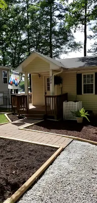 Lake front cottage with dock