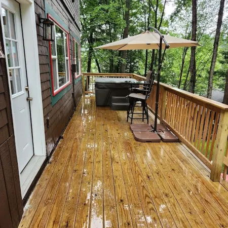 Birch Suite at Colden Lodge A Cozy Private 1Br Suite With Hot Tub on Lake Flower