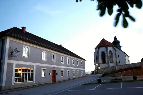 Gasthof Alpenblick - Inns