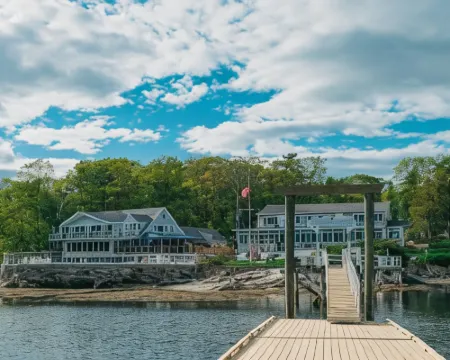 Linekin Bay Resort Hotels in Lincoln County