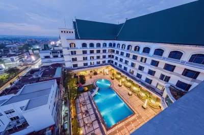 Grand Jatra Hotel Pekanbaru Hotels near Gedung Serbaguna Politeknik Caltex Riau